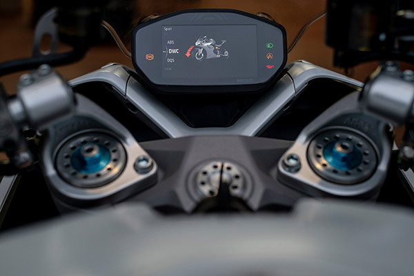 2021 SuperSport 950 മോഡലിനെ അവതരിപ്പിച്ച് Ducati; വില 13.49 ലക്ഷം രൂപ