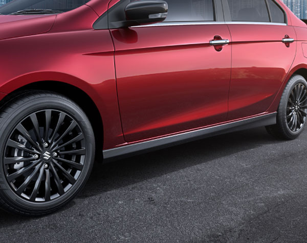 Maruti Suzuki-യുടെ വില്പ്പനയില് മറ്റൊരു പൊന്തൂവലായി Ciaz; 3 ലക്ഷവും കടന്ന് വില്പ്പന
