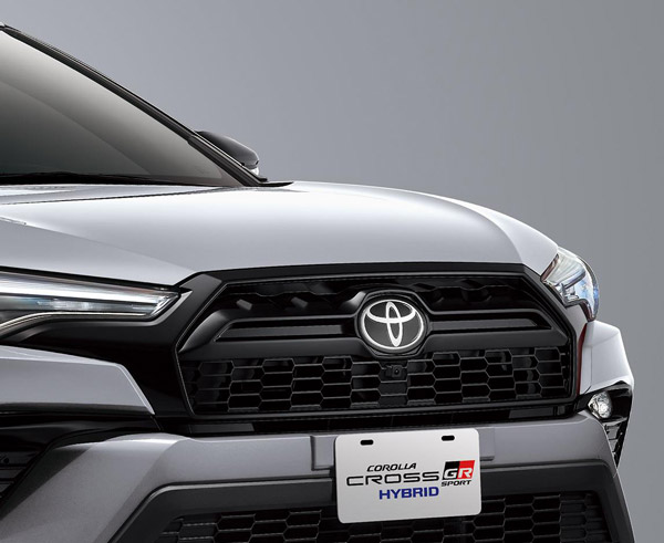 Corolla Cross -ന് പുത്തൻ സ്പോർട്ടി GR എഡിഷൻ അവതരിപ്പിച്ച് ടൊയോട്ട
