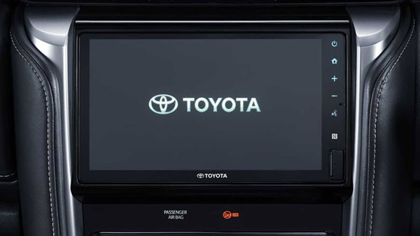Endeavor പിന്മാറിയതോടെ കളംമാറ്റി Toyota; Legender-ന് 4x4 വേരിയന്റ് ഒരുങ്ങുന്നു, അവതരണം ഉടന്