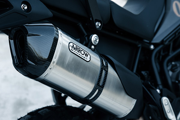 Tiger 900 ബോണ്ട് എഡിഷന് അവതരിപ്പിച്ച് Triumph; വില്പ്പനയ്ക്ക് 250 യൂണിറ്റുകള് മാത്രം