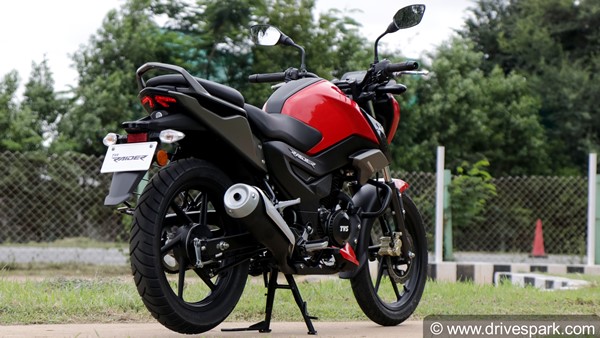 125 സിസിയില് മറ്റ് മോഡലുകളുടെ അന്തകനാകാന് TVS Raider; റിവ്യൂ വിശേഷങ്ങള്