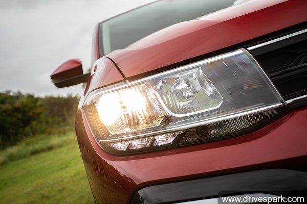 ബോൾഡ് & ഡൈനാമിക് Taigun എസ്യുവി പുറത്തിറക്കി Volkswagen