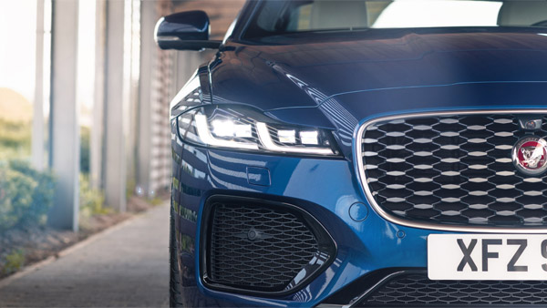 2021 XF ലക്ഷ്വറി സെഡാനെ അവതരിപ്പിച്ച് Jaguar; വില 71.60 ലക്ഷം രൂപ