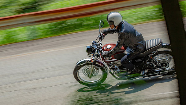 റെട്രോ ക്ലാസിക് W800-നെ നവീകരിച്ച് Kawasaki; ഇന്ത്യയിലേക്ക് അടുത്ത വര്ഷം ആദ്യം