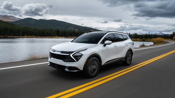 കൂടുതൽ വലുപ്പത്തിൽ മികച്ച ടെക്കുമായി Sportage എസ്യുവിയുടെ പുതുതലമുറ അവതരിപ്പിച്ച് Kia