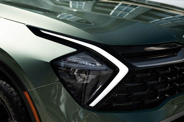 കൂടുതൽ വലുപ്പത്തിൽ മികച്ച ടെക്കുമായി Sportage എസ്യുവിയുടെ പുതുതലമുറ അവതരിപ്പിച്ച് Kia