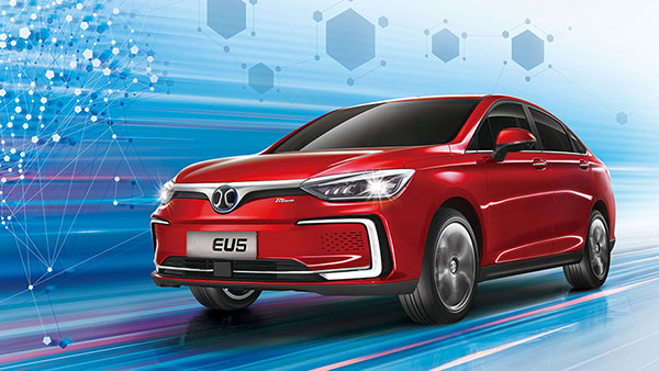 Tesla Model 3 മുതൽ Renault Zoe വരെ; ആഗോള വിപണിയിൽ ചൂടപ്പം പോലെ വിറ്റു പോകുന്ന ഇലക്ട്രിക് കാറുകൾ