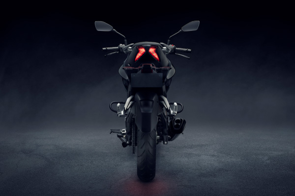 250 വിഭാഗത്തില് Bajaj-ന്റെ പുതിയ തുറുപ്പ് ചീട്ട്; F250-യുടെ പ്രധാന ഹൈലൈറ്റുകള് ഇതാ
