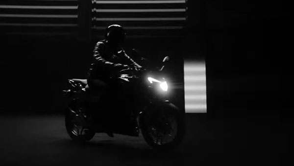 ഊഹാപോഹങ്ങൾക്ക് അറുതി വരുത്തി പുത്തൻ Pulsar 250F -ന്റെ ടീസർ പങ്കുവെച്ച് Bajaj
