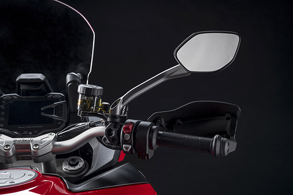 Multistrada V2 അവതരിപ്പിച്ച് Ducati; സവിശേഷതകള് അറിയാം