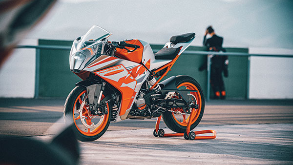 പുതുതലമുറ KTM RC200 ഡീലര്ഷിപ്പുകളില് എത്തി; വോക്ക്എറൗണ്ട് വീഡിയോ ഇതാ