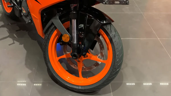 പുതുതലമുറ KTM RC200 ഡീലര്ഷിപ്പുകളില് എത്തി; വോക്ക്എറൗണ്ട് വീഡിയോ ഇതാ
