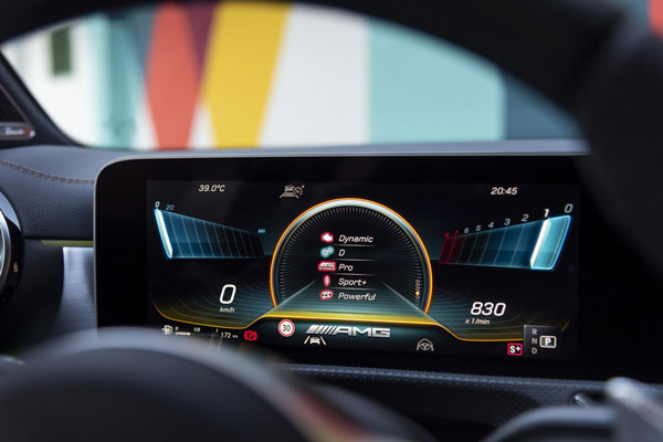 ലോകത്തിലെ ഏറ്റവും കരുത്തുറ്റ ഹാച്ച്ബാക്ക്; Mercedes AMG A45 S ഉടൻ ഇന്ത്യയിൽ എത്തും