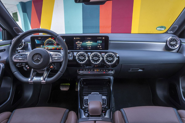 ഹാച്ച്ബാക്ക് മോഡലുകളിലെ ആറാംതമ്പുരാൻ, Mercedes AMG A45 S നവംബർ 17-ന് ഇന്ത്യയിൽ അവതരിപ്പിക്കും