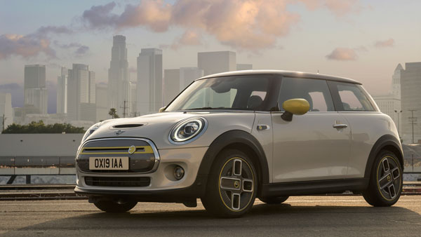 Tiago CNG മുതൽ Mini SE വരെ; ഇന്ത്യൻ വിപണിയിൽ ഉടനടി പുറത്തിറങ്ങാനൊരുങ്ങുന്ന ഹാച്ച്ബാക്ക് മോഡലുകൾ