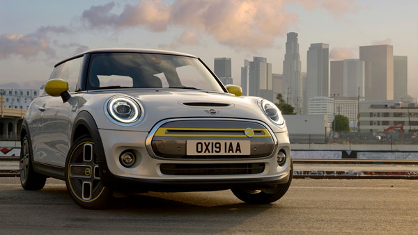 വെറും രണ്ട് മണിക്കൂര്! ആദ്യ ദിവസം തന്നെ Cooper ഇലക്ട്രിക് വിറ്റഴിച്ച് Mini