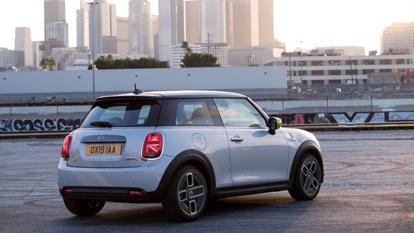 ഇലക്ട്രിക്കിലേക്ക് ചേക്കേറാന് Mini; Cooper SE-യുടെ പ്രീ-ബുക്കിംഗ് ആരംഭിച്ചു