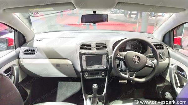 Rapid-ന് മാറ്റ് എഡിഷന് സമ്മാനിച്ച് Skoda; വില 11.99 ലക്ഷം രൂപ