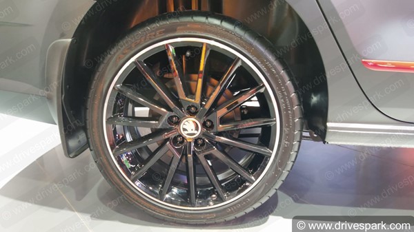 Rapid-ന് മാറ്റ് എഡിഷന് സമ്മാനിച്ച് Skoda; വില 11.99 ലക്ഷം രൂപ