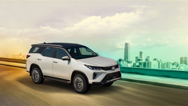 ഫോർച്യൂണർ ലെജൻഡറിന്റെ പുതിയ 4X4 പതിപ്പിനെ അവതരിപ്പിച്ച് ടൊയോട്ട; വില 42.33 ലക്ഷം രൂപ