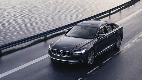 S90, XC60 പെട്രോള് ഹൈബ്രിഡ് മോഡലുകള് അവതരിപ്പിച്ച് Volvo; വിലയും മറ്റ് വിശദാംശങ്ങളും ഇതാ