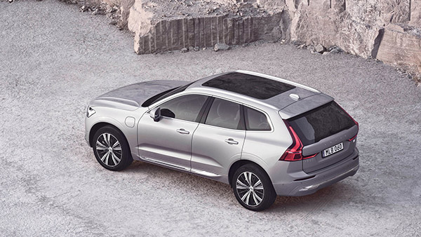 S90, XC60 പെട്രോള് ഹൈബ്രിഡ് മോഡലുകള് അവതരിപ്പിച്ച് Volvo; വിലയും മറ്റ് വിശദാംശങ്ങളും ഇതാ