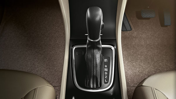 Belta എന്ന വിളിപ്പേരിൽ Toyota -യുടെ Ciaz ഉം വിപണിയിൽ എത്തി