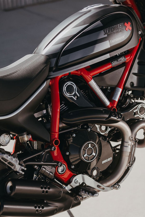 Scrambler Desert Sled Fasthouse Limited Edition മോഡലിനെയും ഇന്ത്യയിൽ എത്തിച്ച് Ducati