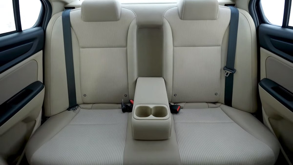 ചുവടുമാറ്റത്തിനൊരുങ്ങി Honda; Amaze-ന് സിഎന്ജി വേരിയന്റ് അവതരിപ്പിച്ചേക്കുമെന്ന് സൂചന