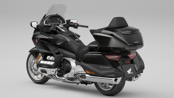 പുതിയ കളര് ഓപ്ഷനില് Honda Gold Wing; 2022 ഓടെ ഇന്ത്യയിലേക്കും