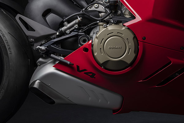 കൂടുതല് കരുത്തോടെ 2022 Panigale V4 അവതരിപ്പിച്ച് Ducati
