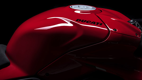 കൂടുതല് കരുത്തോടെ 2022 Panigale V4 അവതരിപ്പിച്ച് Ducati
