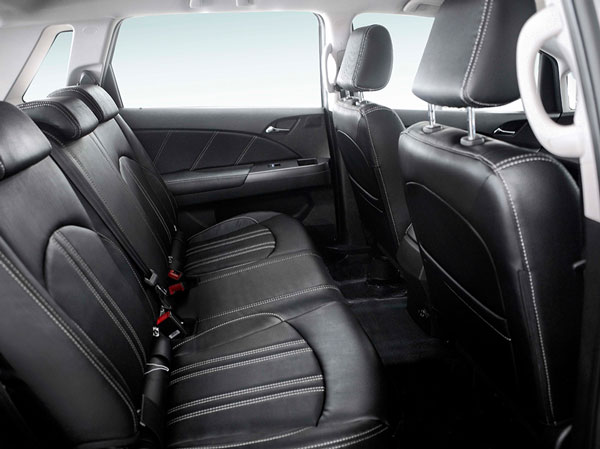 BYD e6 ഇലക്ട്രിക് എംപിവി ഇന്ത്യയില് അവതരിപ്പിച്ചു; വില 29.15 ലക്ഷം രൂപ
