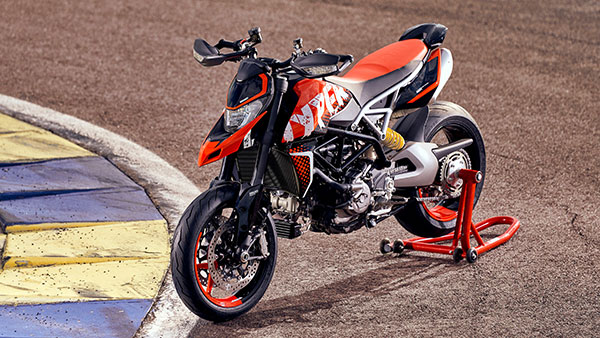 ബിഎസ് VI നവീകരണങ്ങളോടെ Hypermotard 950 അവതരിപ്പിച്ച് Ducati; വില 12.99 ലക്ഷം രൂപ