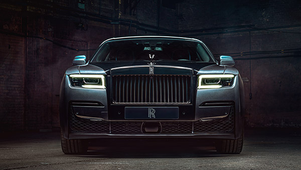 പത്തല്ല നൂറല്ല! 2022 Ghost Black Badge -ന് 44,000 കളർ ഓപ്ഷനുകൾ വാഗ്ദാനം ചെയ്ത് Rolls Royce