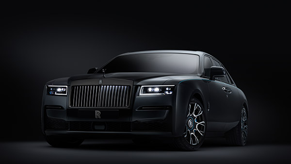 പത്തല്ല നൂറല്ല! 2022 Ghost Black Badge -ന് 44,000 കളർ ഓപ്ഷനുകൾ വാഗ്ദാനം ചെയ്ത് Rolls Royce