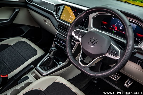 ഒക്ടോബർ വിൽപ്പനയിൽ Skoda Kushaq -നെ പിൻതള്ളി Volkswagen Taigun; വിൽപ്പന കണക്കുകൾ ഇങ്ങനെ