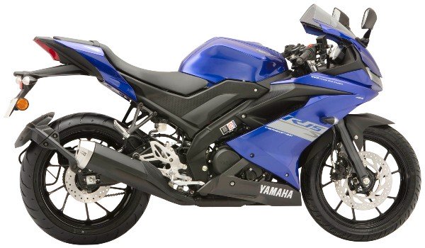Find Here Chnages And Similarities In New Yamaha R15S V3 Vs R15 V4
