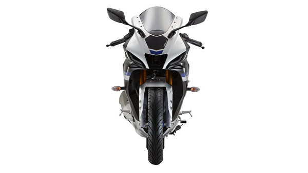 Find Here Chnages And Similarities In New Yamaha R15S V3 Vs R15 V4