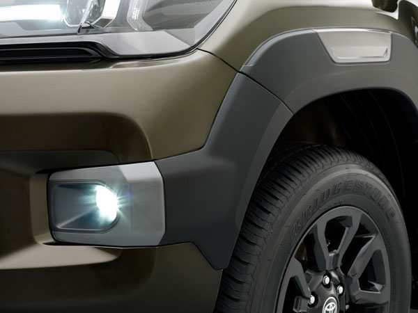 Hilux പിക്കപ്പിന്റെ അവതരണം 2022 ഫെബ്രുവരിയോടെ; കൂടുതല് വിവരങ്ങള് പങ്കുവെച്ച് Toyota