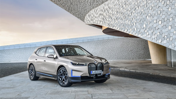പൂര്ണ ചാര്ജില് 520 കിലോമീറ്റര്; iX xDrive50 ഇലക്ട്രിക് എസ്യുവിയുടെ കൂടുതല് വിവരങ്ങളുമായി BMW