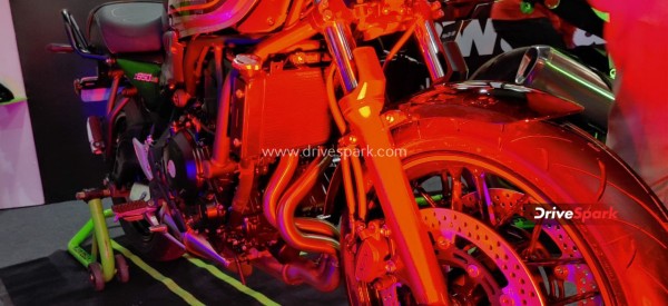 2021 ബൈക്ക് വീക്കില് അരങ്ങേറ്റം കുറിച്ച് Kawasaki Z650RS
