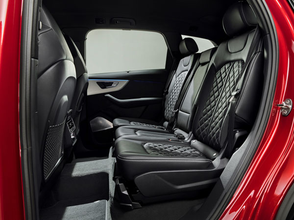 ഡീസലിൽ നിന്നും പെട്രോളിലേക്ക്, Audi Q7 ഫെയ്സ്ലിഫ്റ്റ് എത്തുന്നത് V6, ട്വിൻ-ടർബോ എഞ്ചിനുമായി