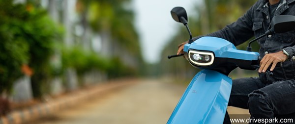 ഇന്ന് മുതല് നിരത്തുകളില് ഇനി Ola ഇലക്ട്രിക്കും; ആദ്യബാച്ച് ഡെലിവറി ആരംഭിച്ചു