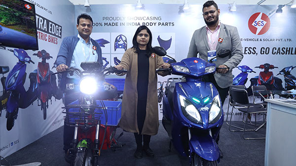 2021 ഇവി ഇന്ത്യ എക്സ്പോ: പൂര്ണ ചാര്ജില് 150 കിലോമീറ്റര്, രണ്ട് ഇലക്ട്രിക് മോഡലുകള് അവതരിപ്പിച്ച് Shema