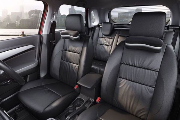 എതിരാളികളെപ്പോലും വിറപ്പിച്ച് Maruti Vitara Brezza; 6 വര്ഷത്തിനുള്ളില് വിറ്റത് 7 ലക്ഷം യൂണിറ്റ്