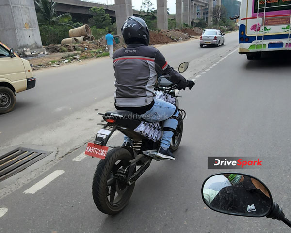 Rorr ഇലക്ട്രിക് മോട്ടോര്സൈക്കിളിന്റെ പരീക്ഷണയോട്ടം തകൃതിയാക്കി Oben; ഡെലിവറി ജൂലൈ മാസത്തോടെ