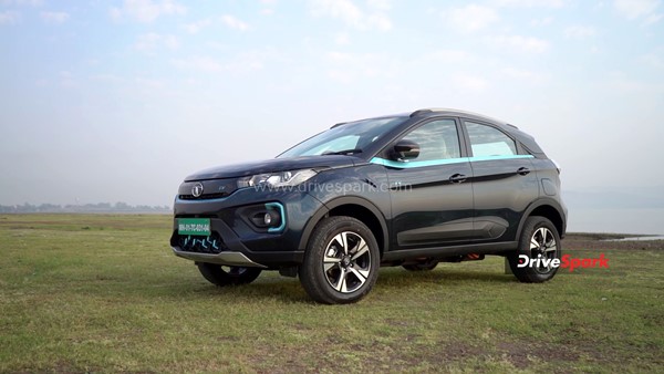 കൂടുതൽ റേഞ്ചും പെർഫോമൻസും, അറിയാം പുതിയ Nexon EV Max മോഡലിന്റെ റിവ്യൂ വിശേഷങ്ങൾ