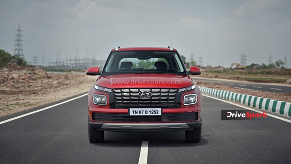 2022 Hyundai Venue വേറേ ലെവലാണ്; റിവ്യൂ വിശേഷങ്ങള് ഇതാ